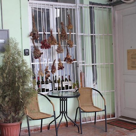 Grandma'S Hotel Tbilissi Extérieur photo