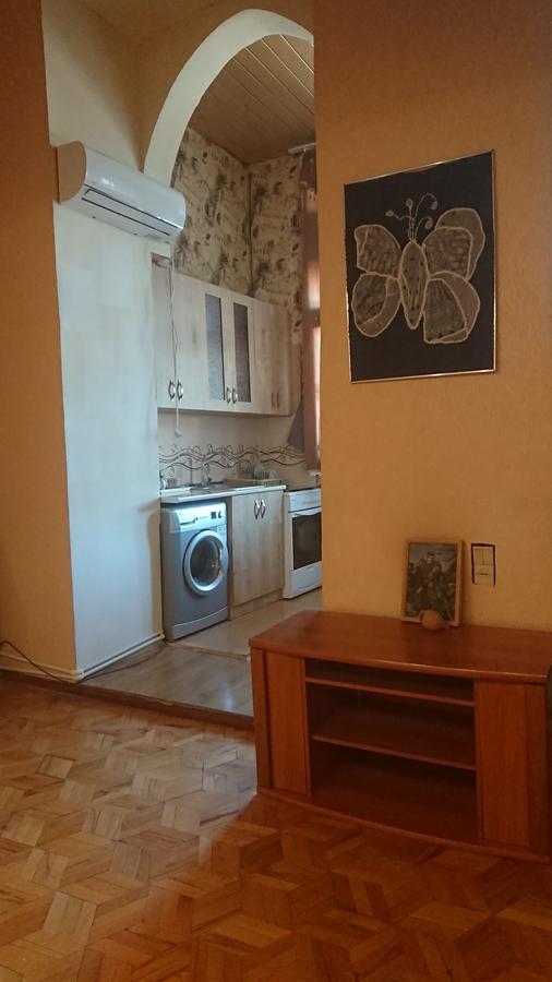 Grandma'S Hotel Tbilissi Extérieur photo